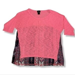 𝅺💥 3 for 25 💥 Rue 21 Top